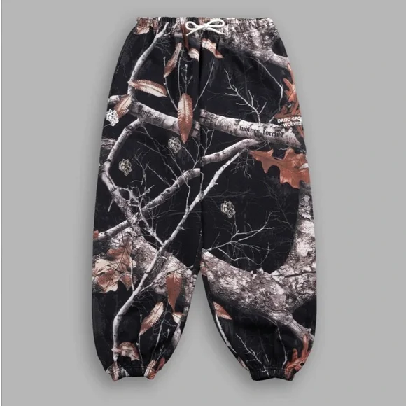 DARC SPORT WOLVES LOUNGER SWEAT PANTS IN DARC WOODLAND CAMO - Picture 11 of 11